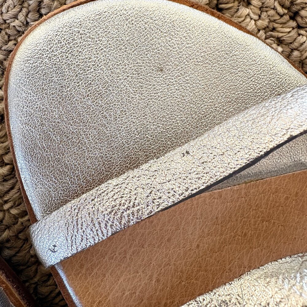 Madewell Silver Heidi Asymmetrical Slingback Flat Sandals 6.5M - Picture 12 of 14